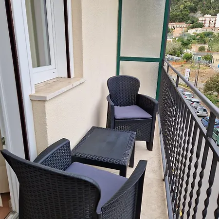 Rocksea Guest house Cefalu